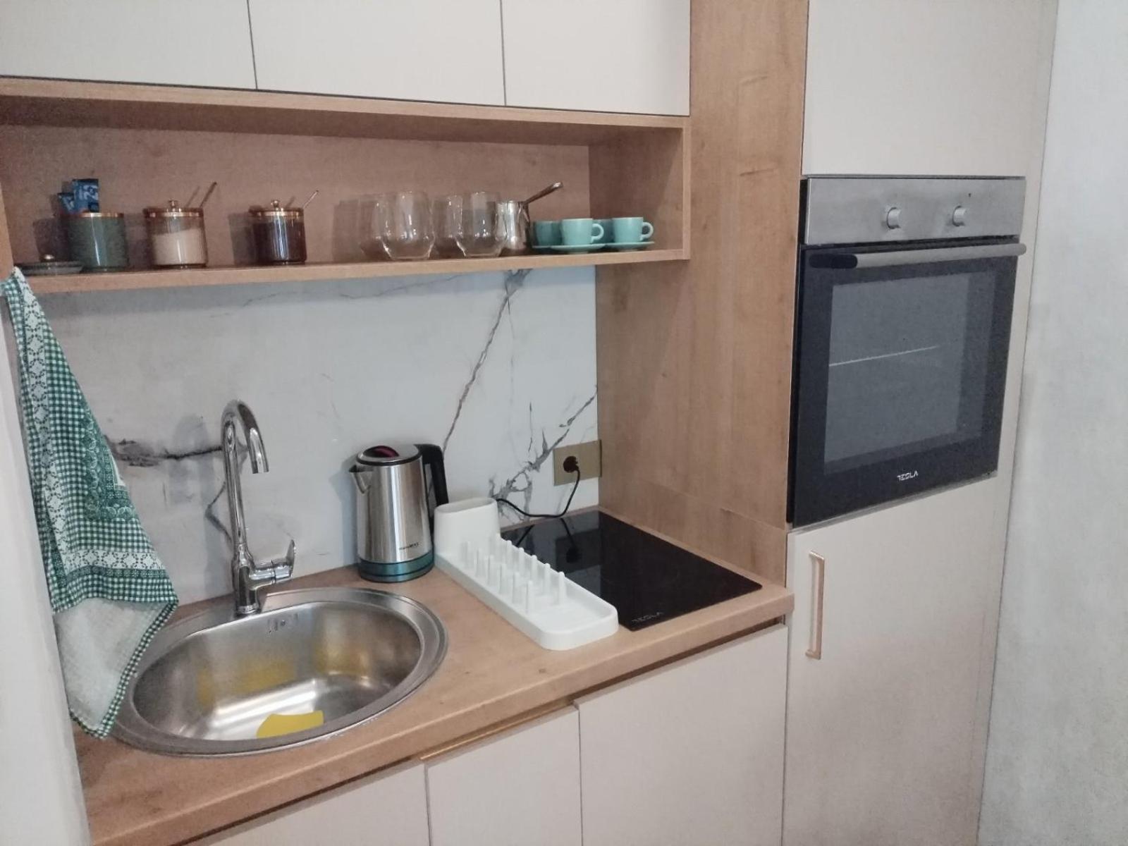 נובי סאד Apartment Centrum - Free Private Parking מראה חיצוני תמונה