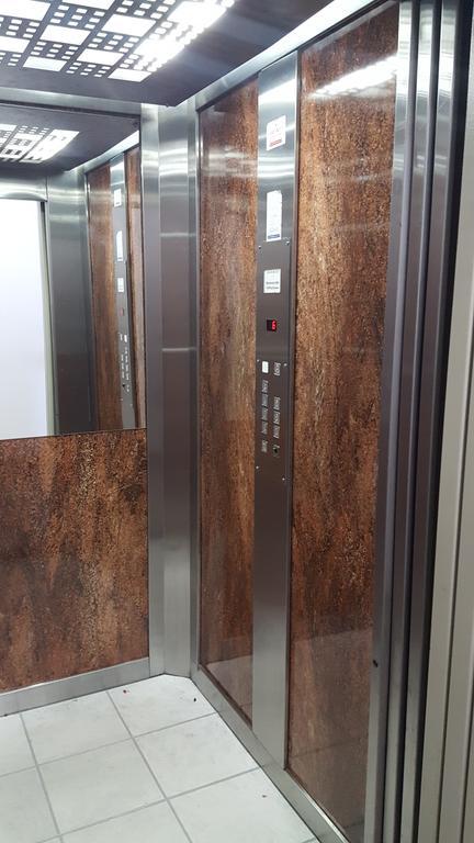 נובי סאד Apartment Centrum - Free Private Parking מראה חיצוני תמונה