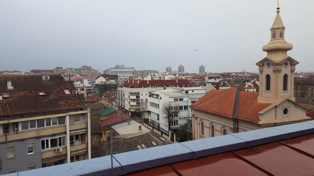 נובי סאד Apartment Centrum - Free Private Parking מראה חיצוני תמונה